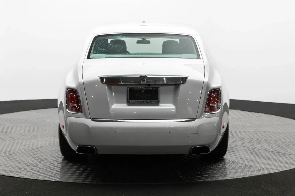 2024 Rolls-Royce Phantom VIII - Image 6 of 20
