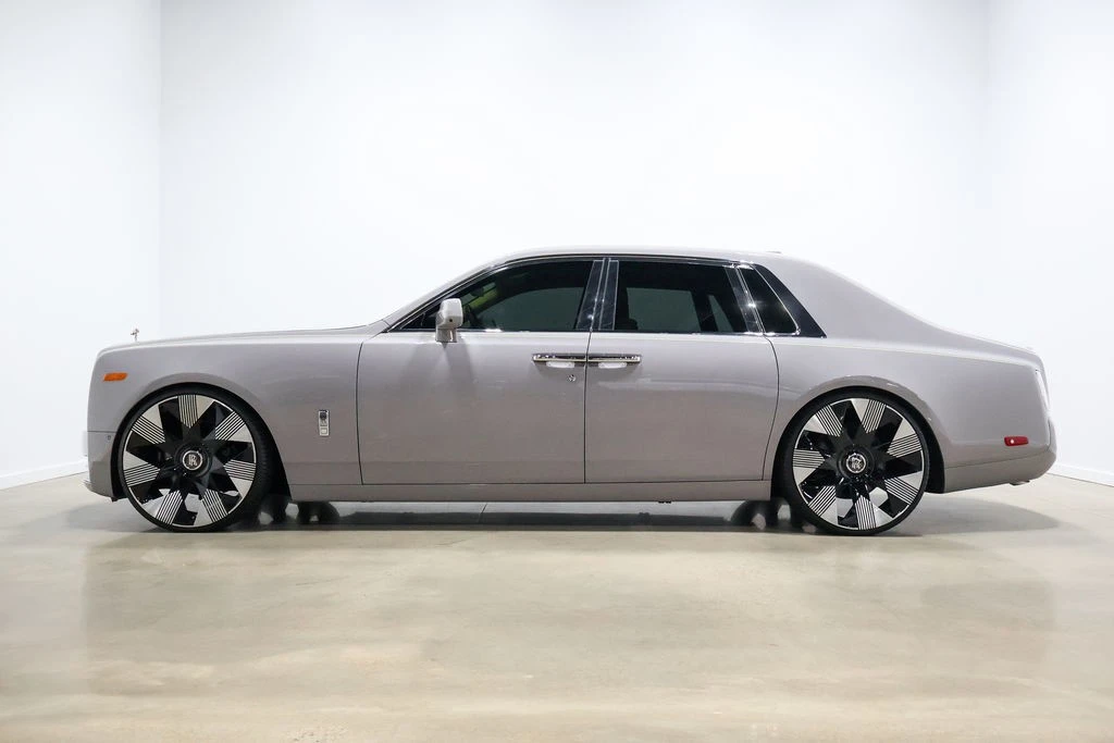 2024 Rolls-Royce Phantom VIII - Image 13 of 21