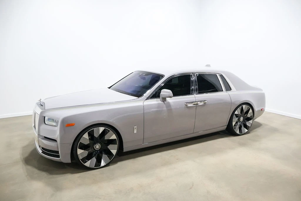 2024 Rolls-Royce Phantom VIII - Image 12 of 21