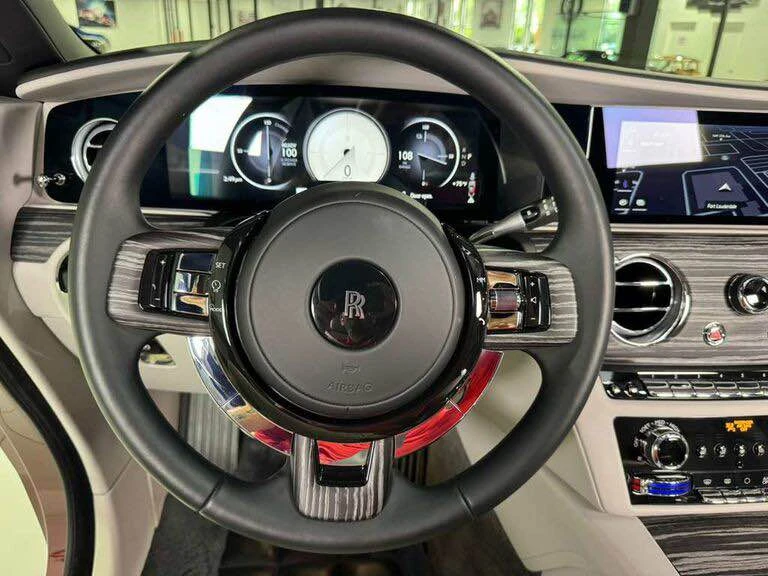 2024 Rolls-Royce Spectre - Image 9 of 14