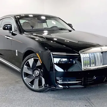 2024 Rolls-Royce Spectre Coupe