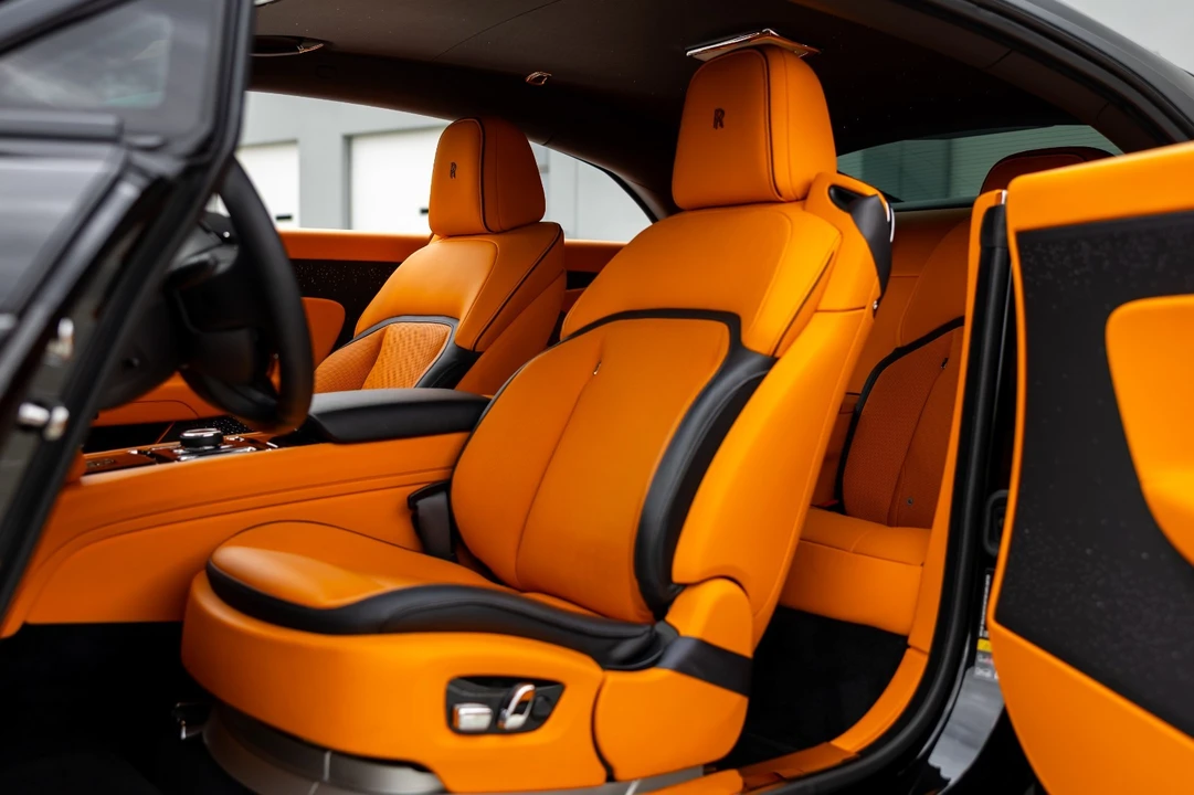 2024 Rolls-Royce Spectre - Image 15 of 31