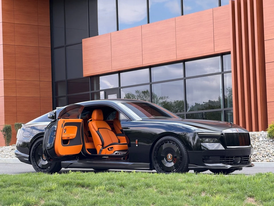 2024 Rolls-Royce Spectre - Image 2 of 31