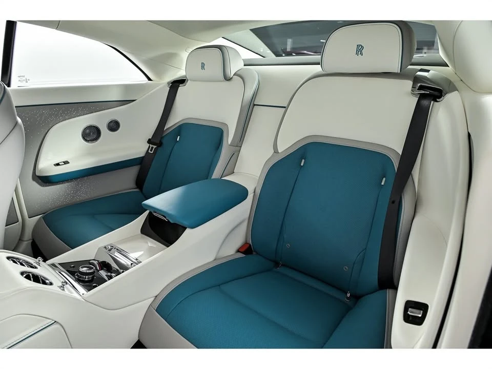 2024 Rolls-Royce Spectre - Image 17 of 20