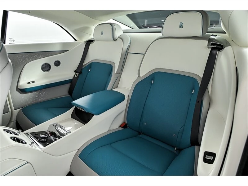 2024 Rolls-Royce Spectre - Image 17 of 31