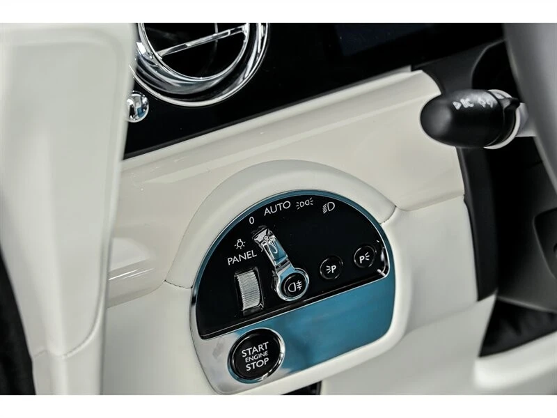 2024 Rolls-Royce Spectre - Image 19 of 31