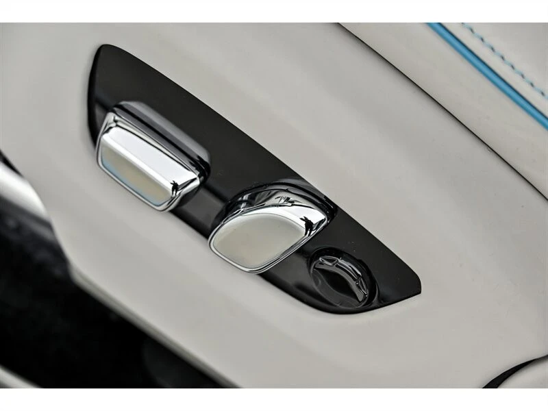 2024 Rolls-Royce Spectre - Image 20 of 31