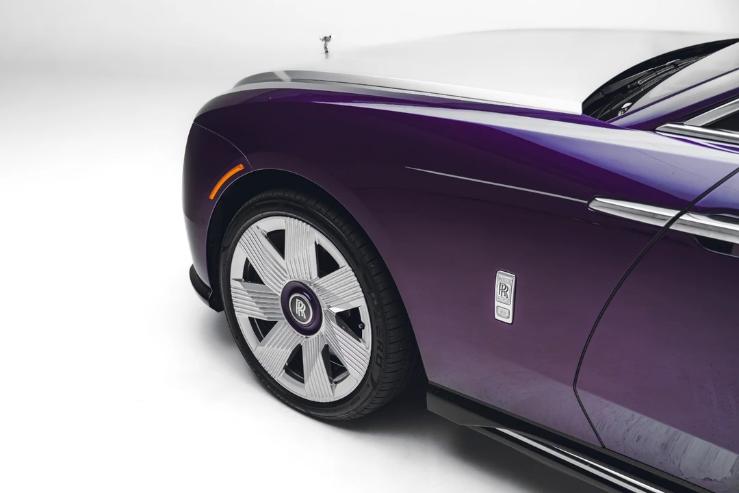 2024 Rolls-Royce Spectre - Image 27 of 31