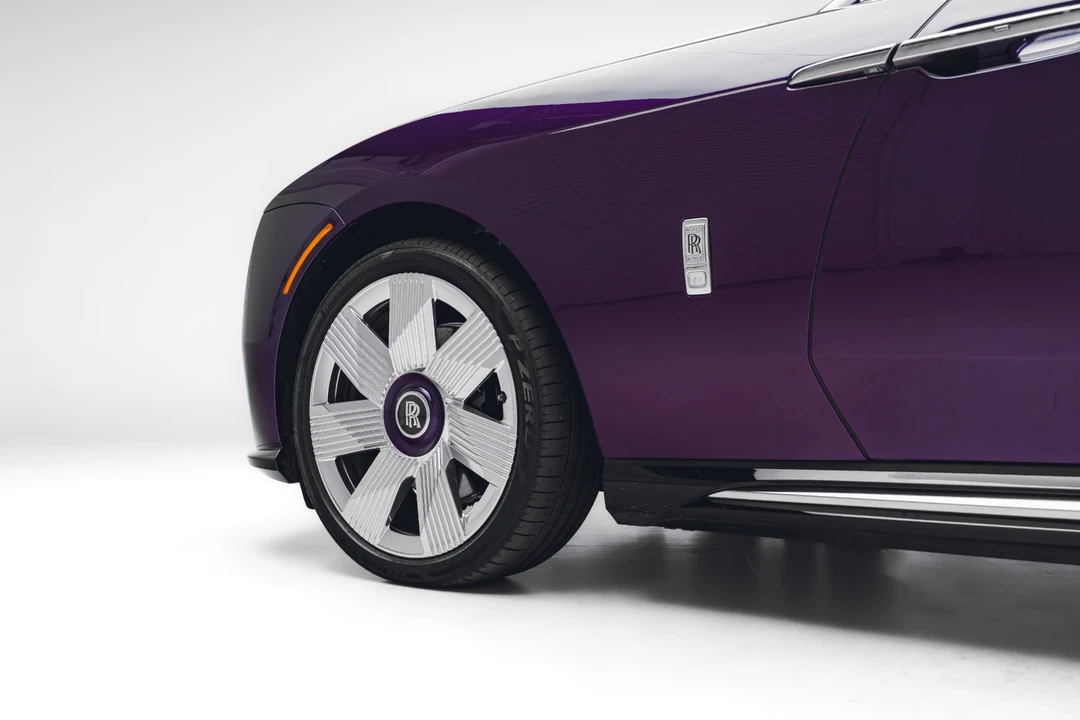 2024 Rolls-Royce Spectre - Image 28 of 31