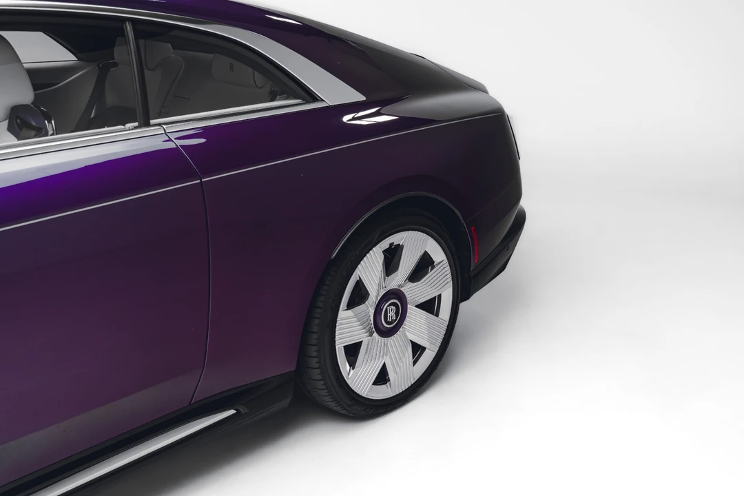 2024 Rolls-Royce Spectre - Image 29 of 31
