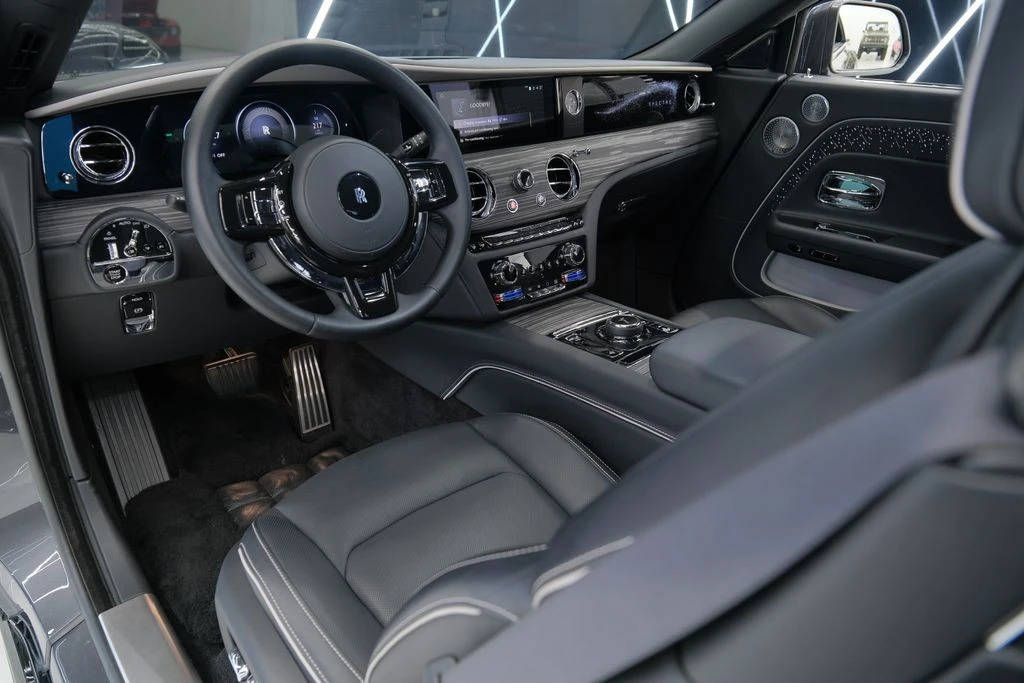 2024 Rolls-Royce Spectre - Image 28 of 31