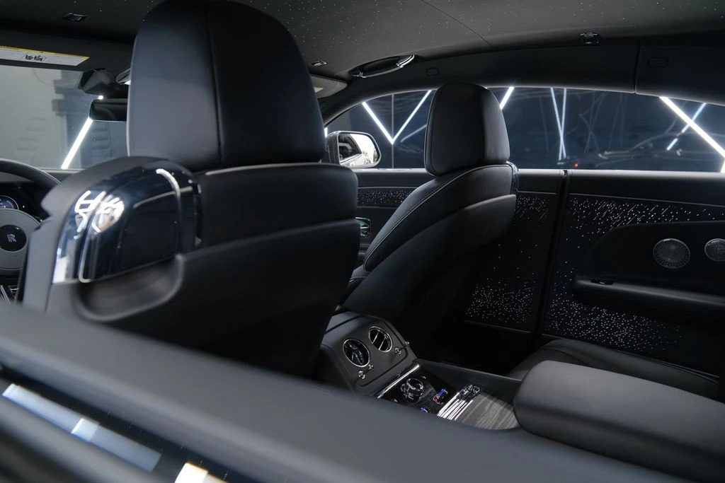 2024 Rolls-Royce Spectre - Image 27 of 31