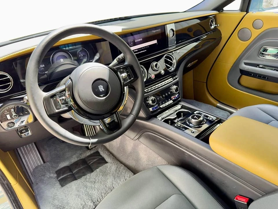 2024 Rolls-Royce Spectre - Image 8 of 19