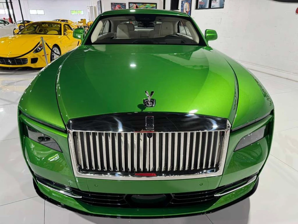 2024 Rolls-Royce Spectre - Image 2 of 31