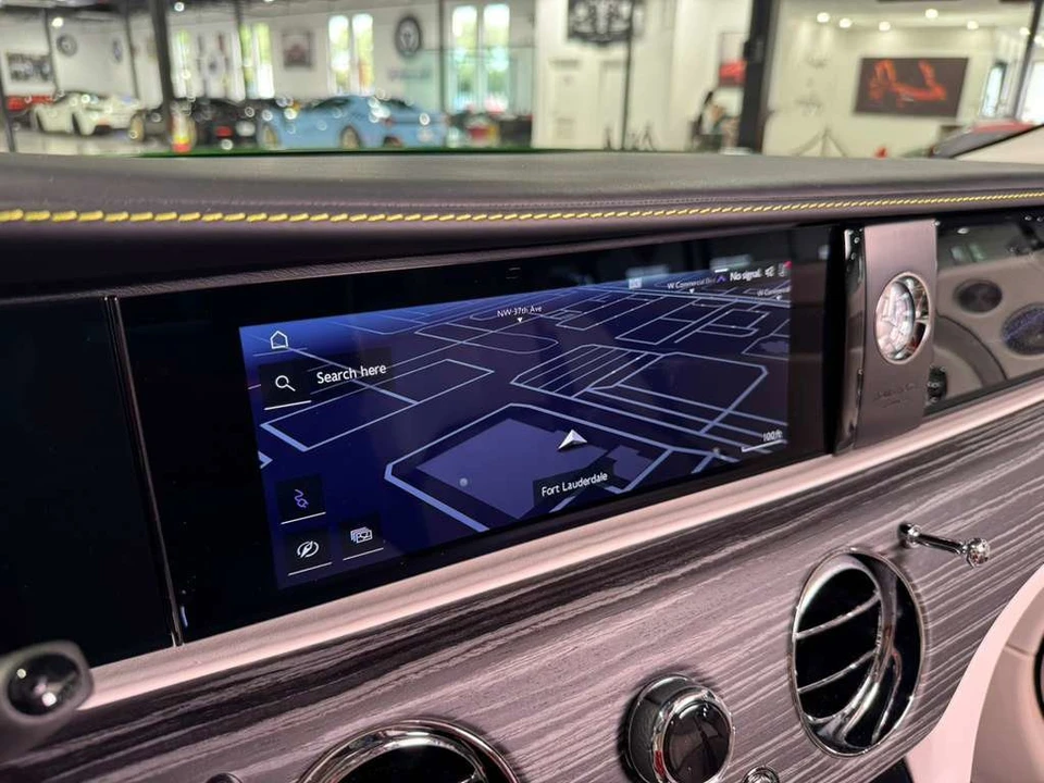 2024 Rolls-Royce Spectre - Image 20 of 31