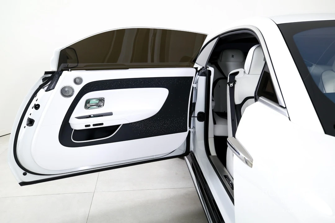 2024 Rolls-Royce Spectre - Image 23 of 31