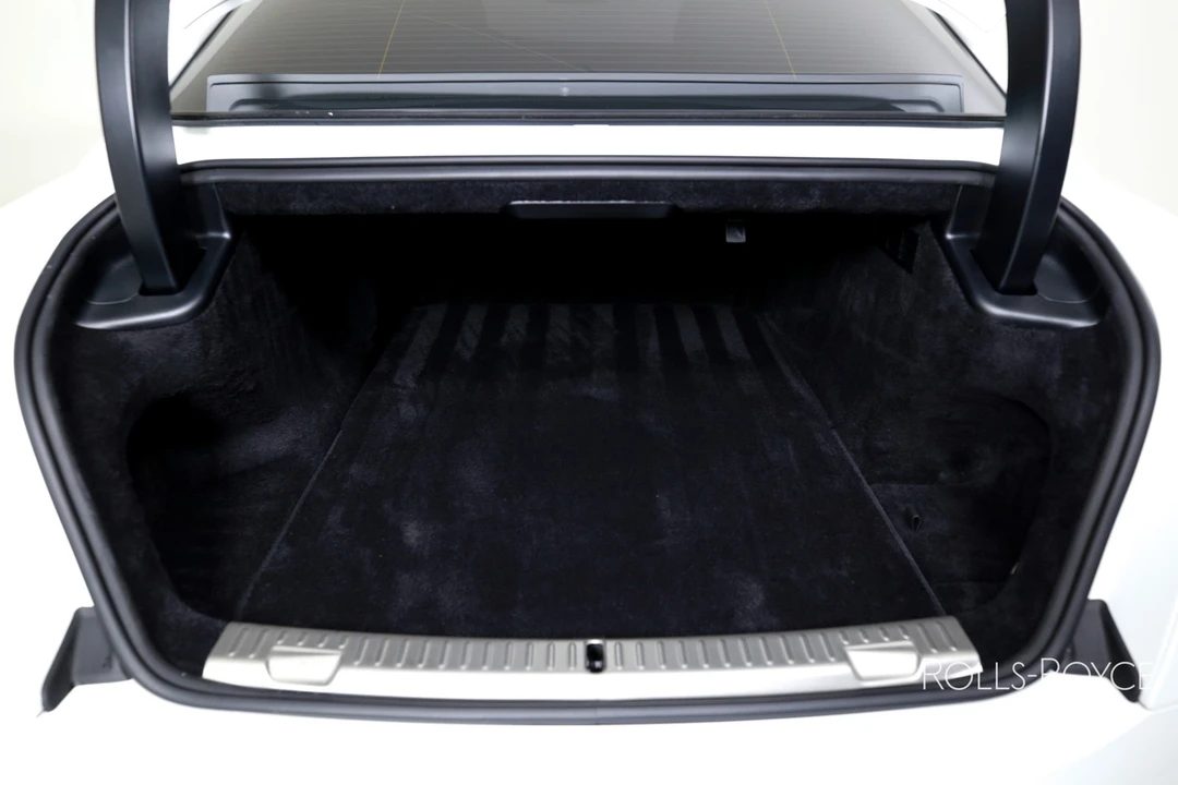 2024 Rolls-Royce Spectre - Image 21 of 31