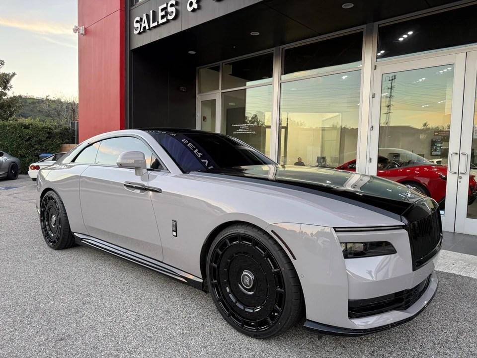 2024 Rolls-Royce Spectre - Image 2 of 20