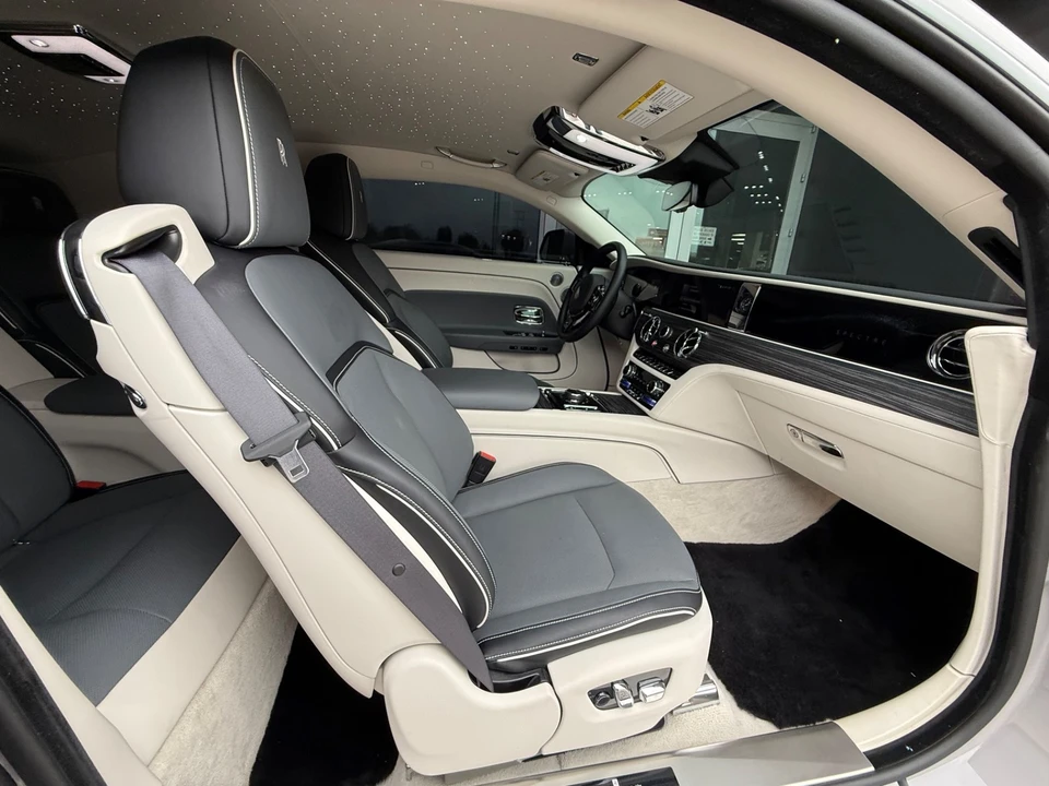 2024 Rolls-Royce Spectre - Image 11 of 20