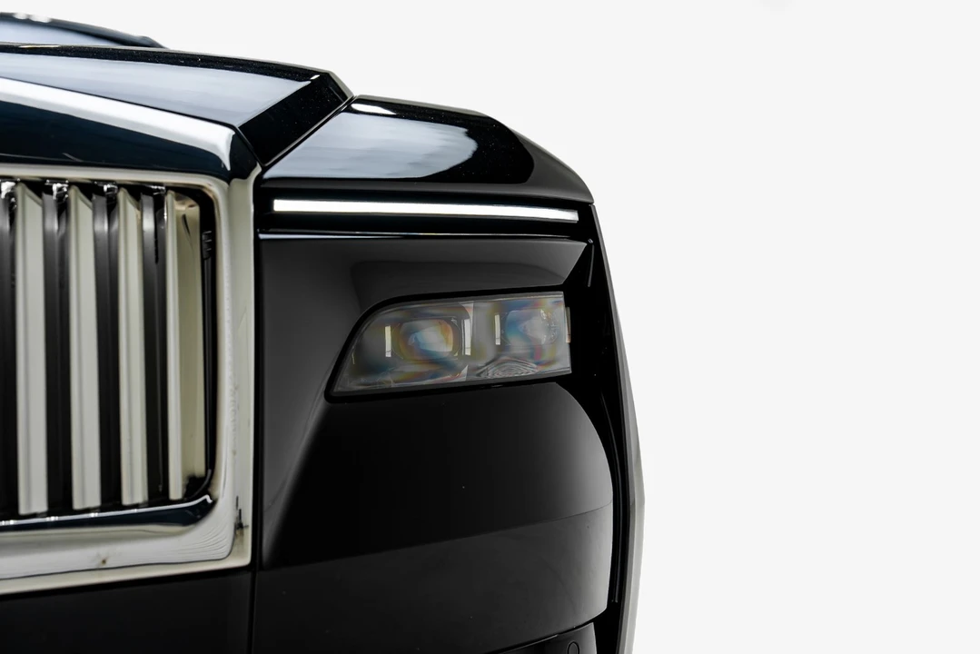 2024 Rolls-Royce Spectre - Image 19 of 31
