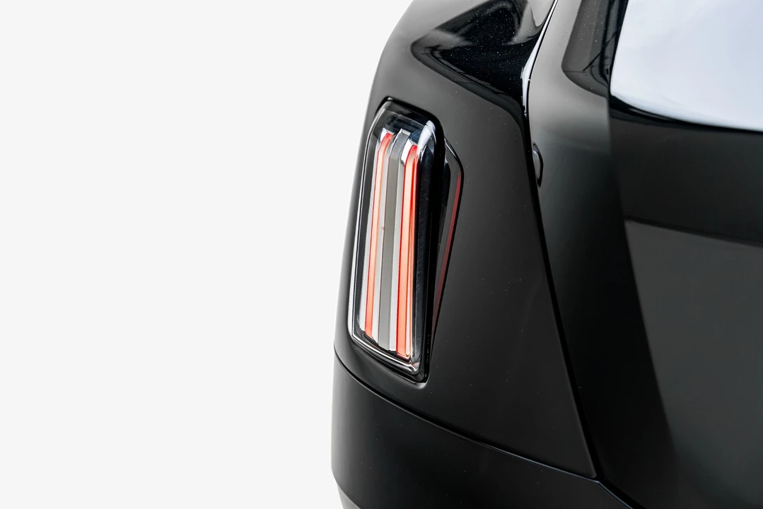 2024 Rolls-Royce Spectre - Image 27 of 31
