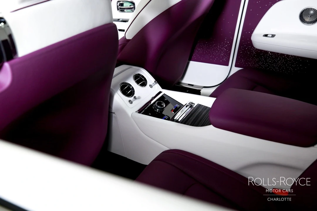 2024 Rolls-Royce Spectre - Image 18 of 21