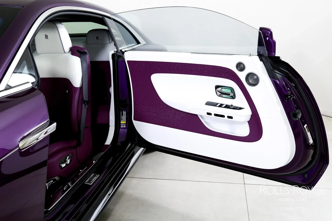 2024 Rolls-Royce Spectre - Image 11 of 21
