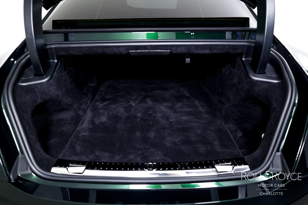 2024 Rolls-Royce Spectre - Image 20 of 21
