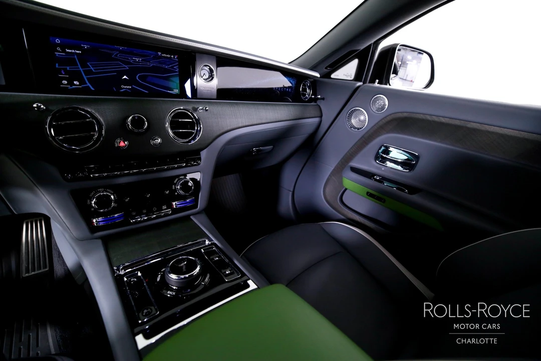 2024 Rolls-Royce Spectre - Image 15 of 31