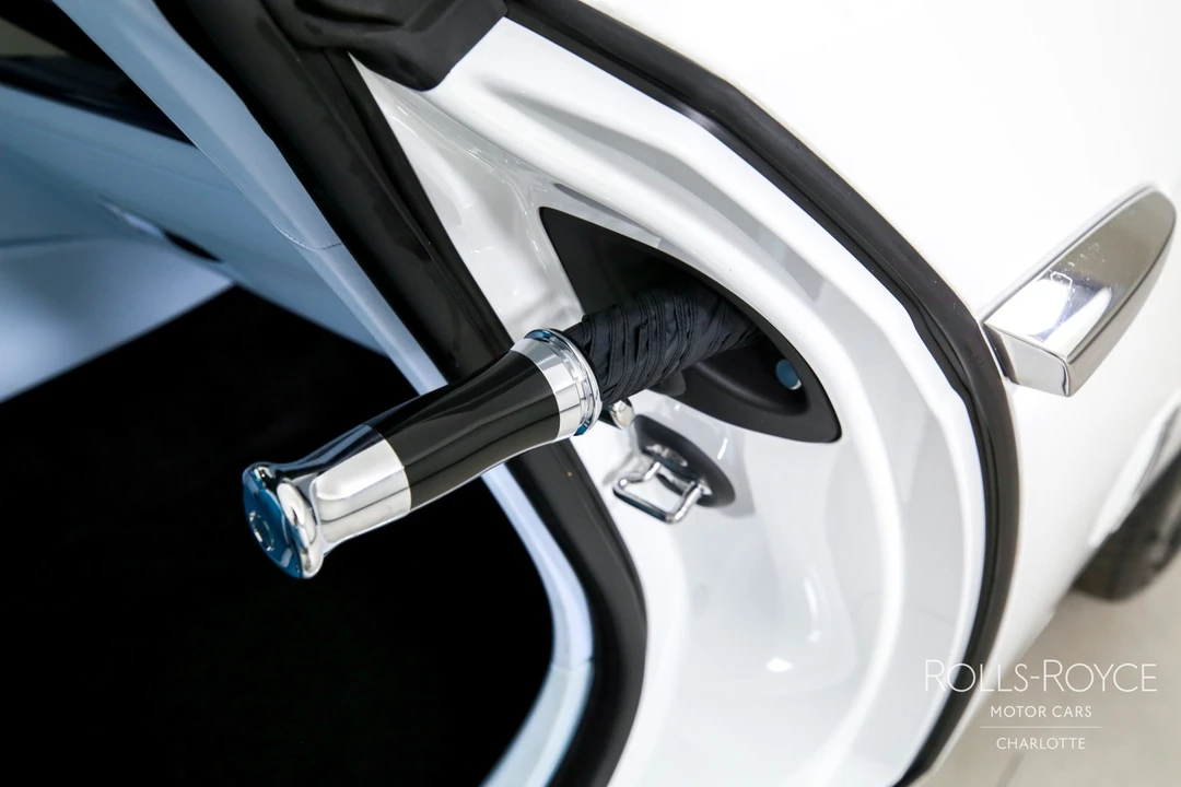 2024 Rolls-Royce Spectre - Image 25 of 31