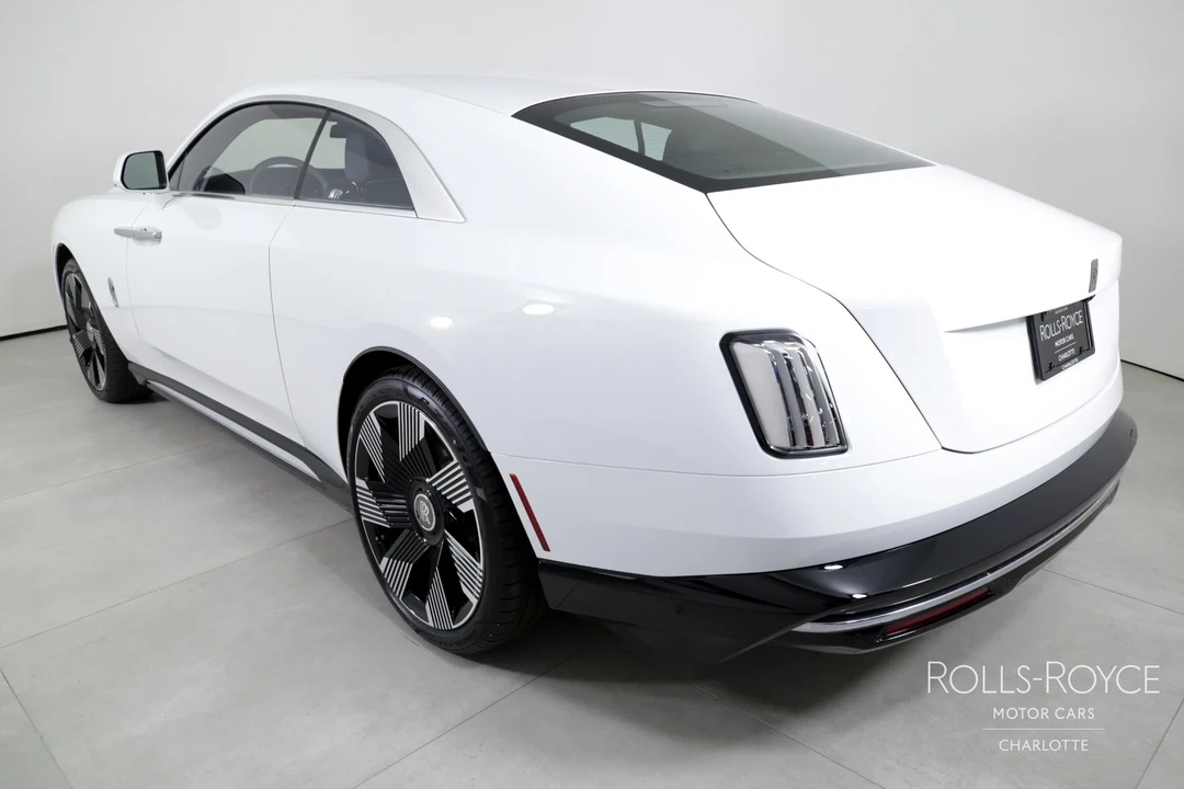 2024 Rolls-Royce Spectre - Image 8 of 12
