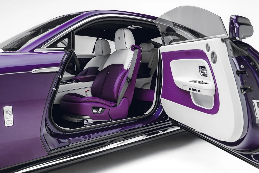 2024 Rolls-Royce Spectre - Image 31 of 31