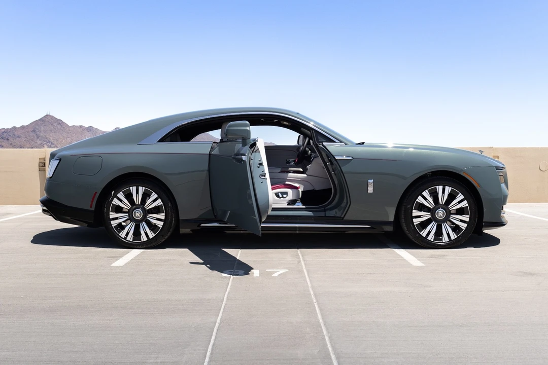 2024 Rolls-Royce Spectre - Image 18 of 31