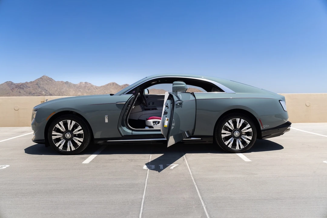 2024 Rolls-Royce Spectre - Image 13 of 31