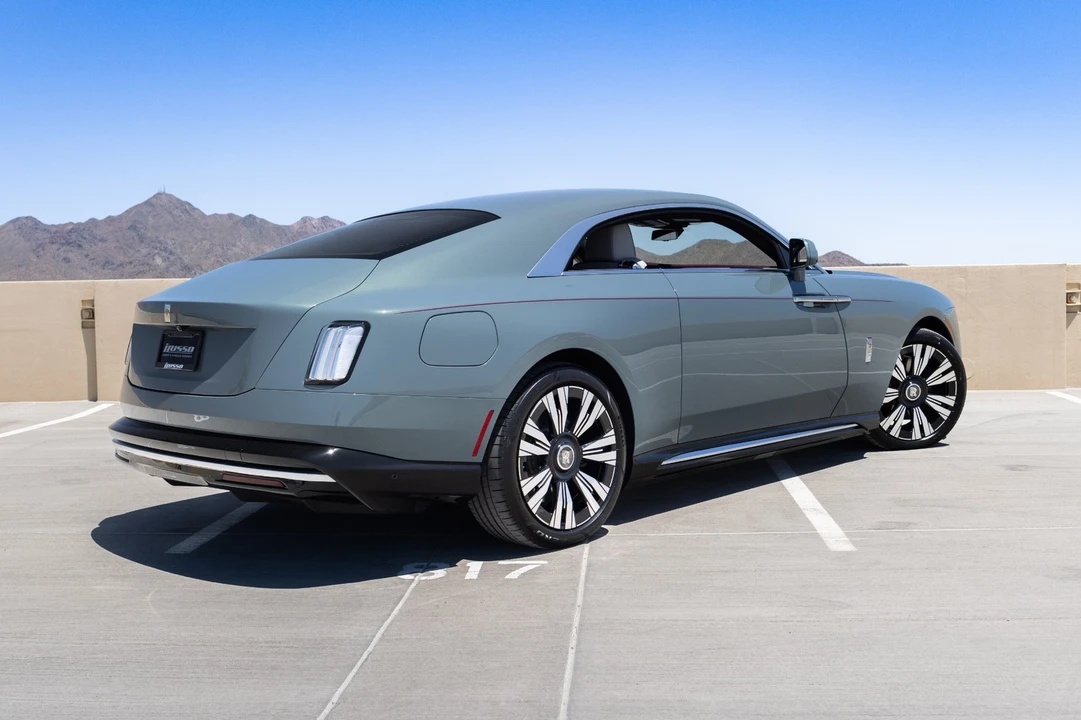2024 Rolls-Royce Spectre - Image 8 of 31