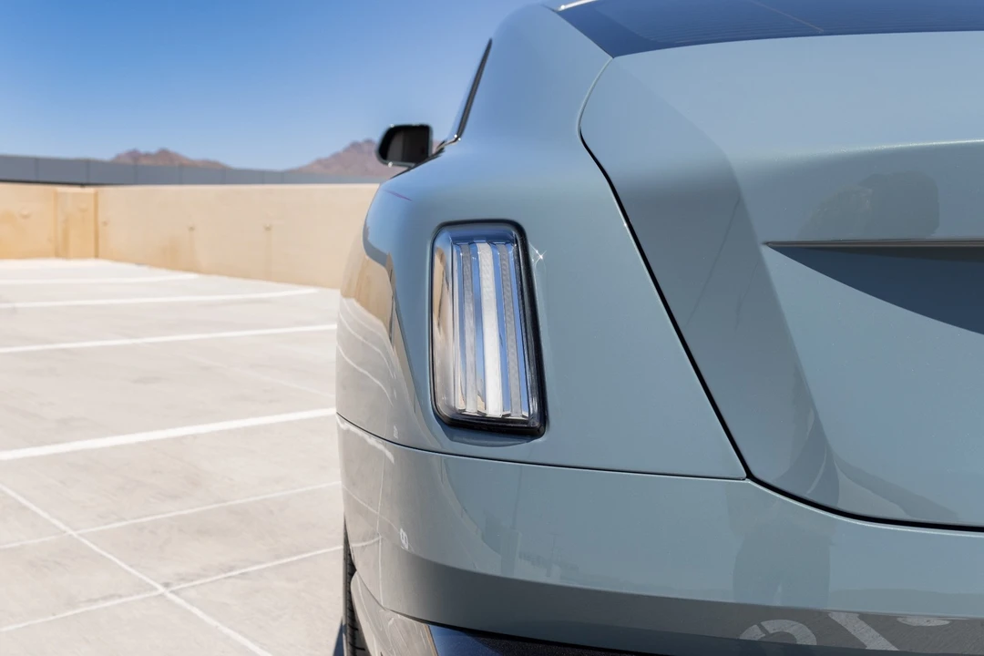 2024 Rolls-Royce Spectre - Image 24 of 31