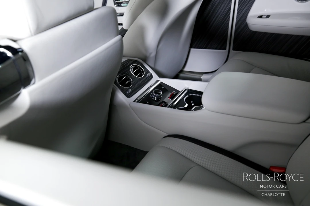 2024 Rolls-Royce Spectre - Image 19 of 21