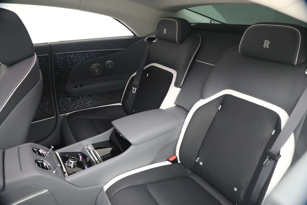2024 Rolls-Royce Spectre - Image 27 of 31