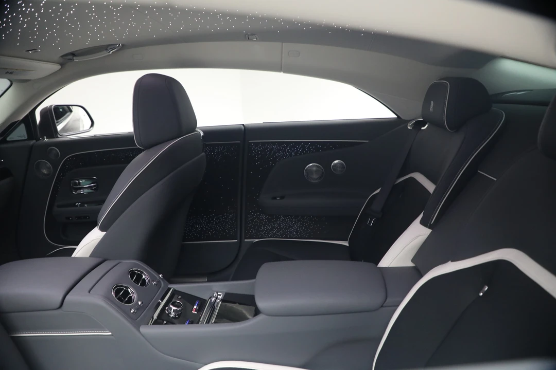 2024 Rolls-Royce Spectre - Image 28 of 31