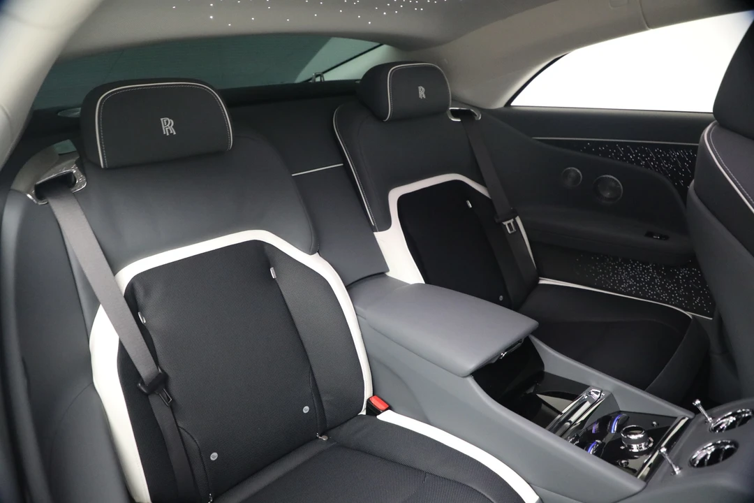 2024 Rolls-Royce Spectre - Image 25 of 31