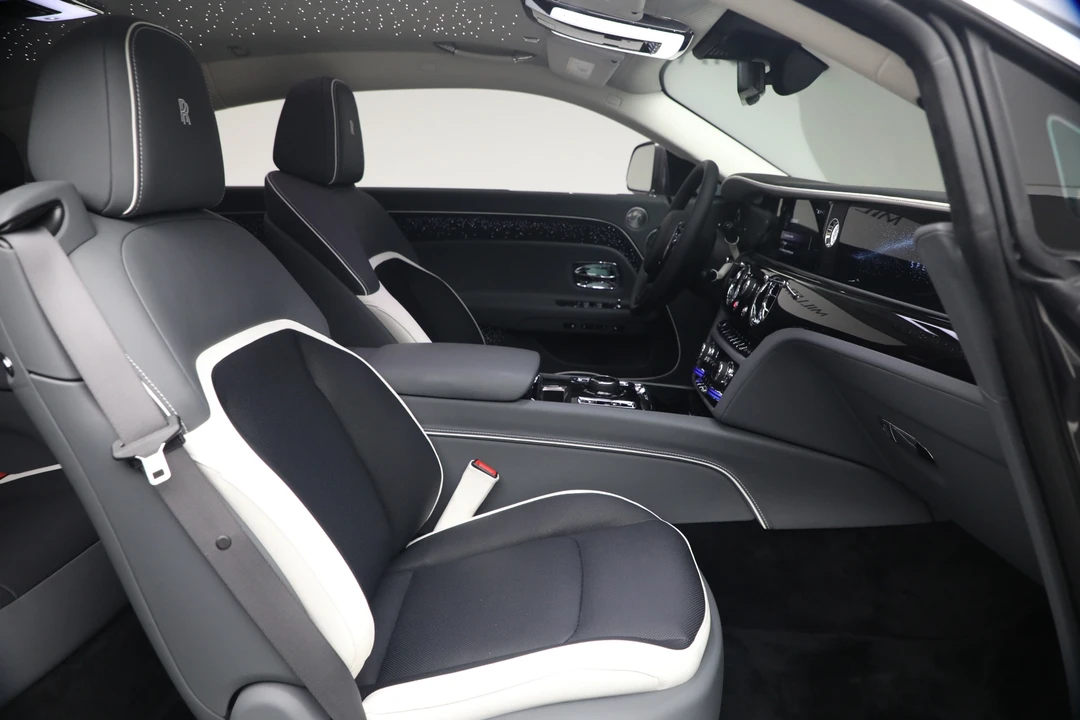 2024 Rolls-Royce Spectre - Image 22 of 31
