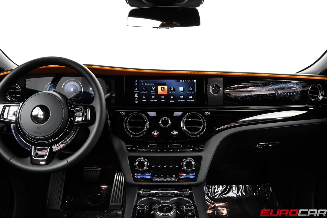 2024 Rolls-Royce Spectre - Image 25 of 31