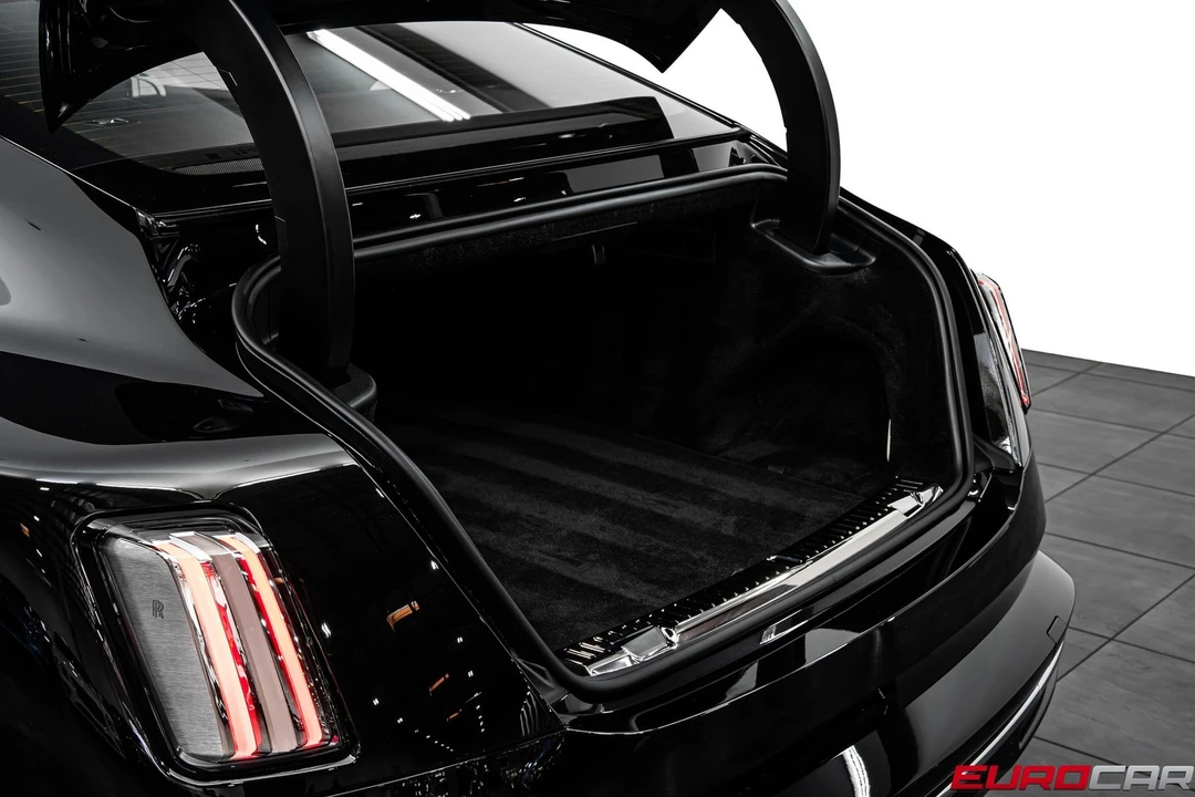 2024 Rolls-Royce Spectre - Image 20 of 31