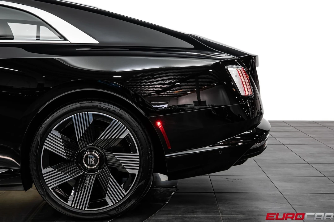 2024 Rolls-Royce Spectre - Image 16 of 31