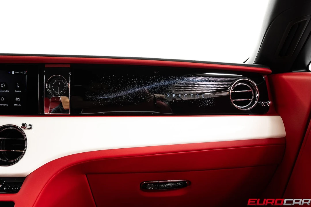 2024 Rolls-Royce Spectre - Image 31 of 31