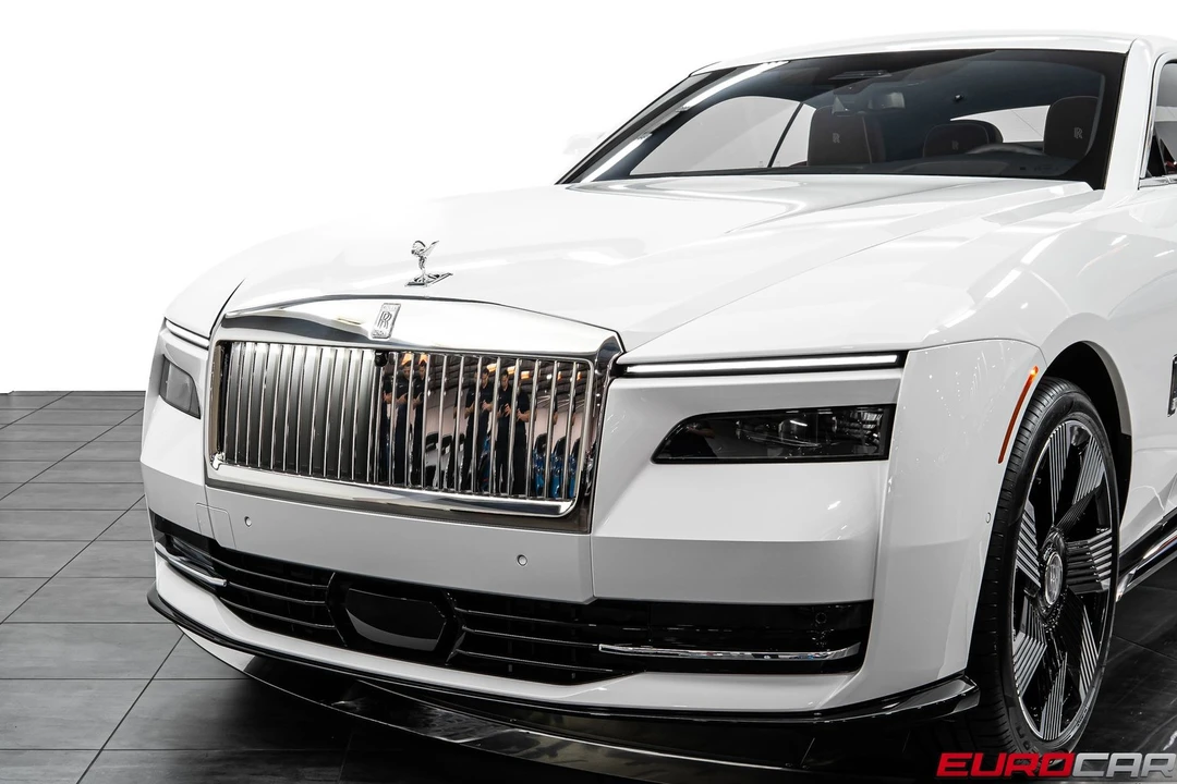 2024 Rolls-Royce Spectre - Image 13 of 31