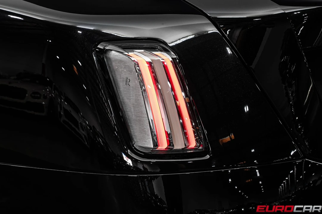2024 Rolls-Royce Spectre - Image 19 of 31