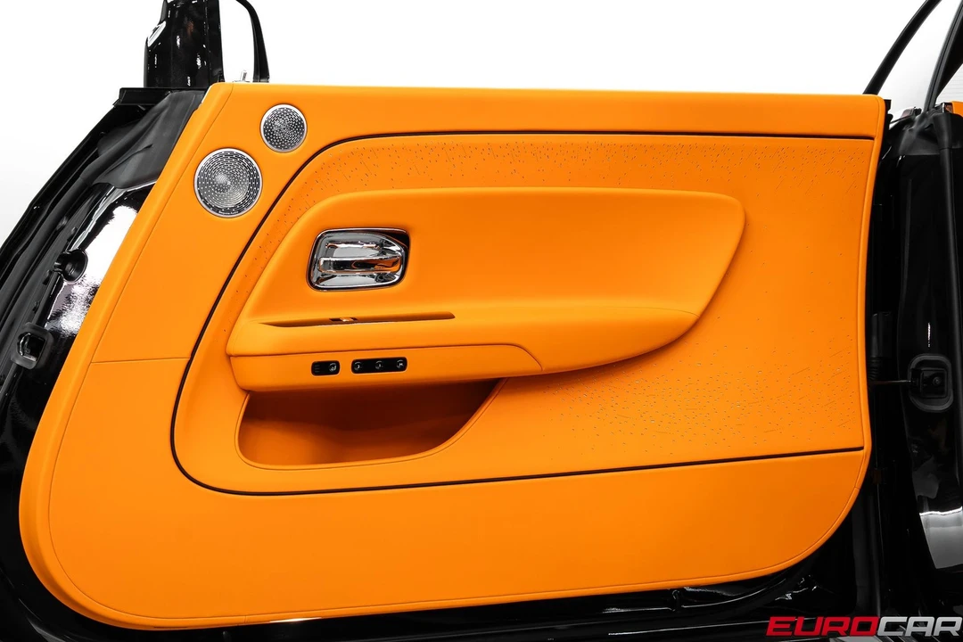 2024 Rolls-Royce Spectre - Image 25 of 31