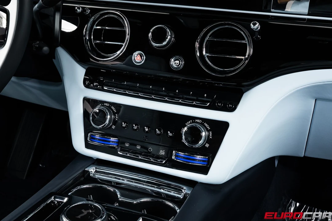 2024 Rolls-Royce Spectre - Image 29 of 31
