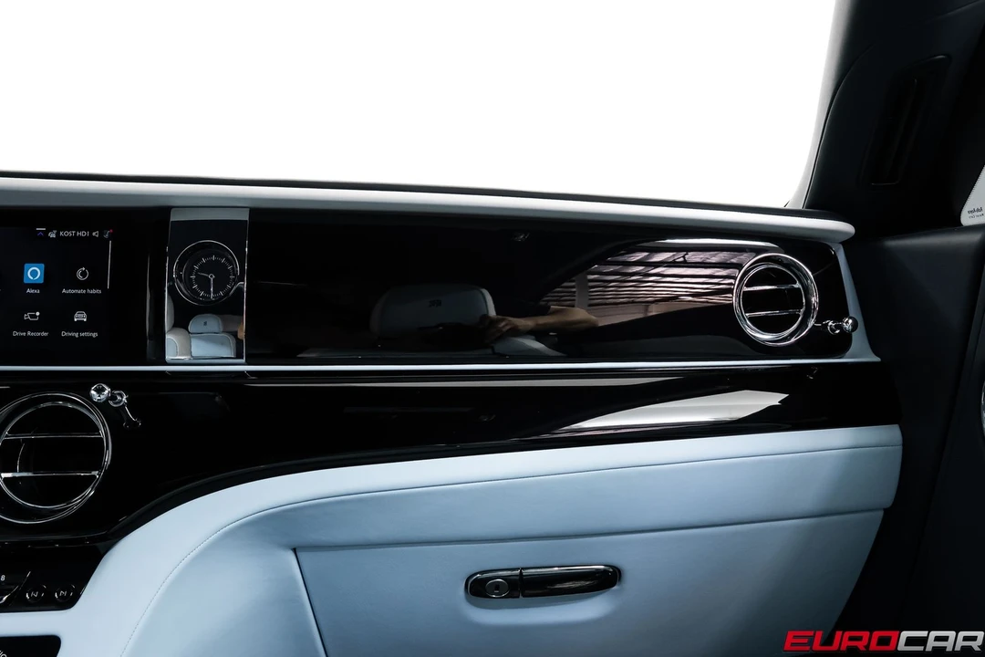 2024 Rolls-Royce Spectre - Image 31 of 31